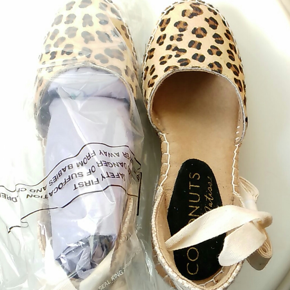 NWOT Leopard Print Sandals